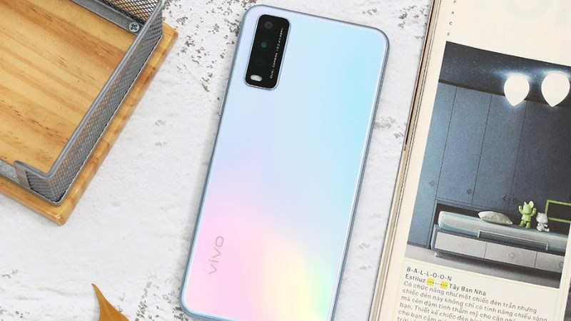 Vivo Y12s sở hữu một thiết kế bắt mắt cùng hiệu năng ấn tượng