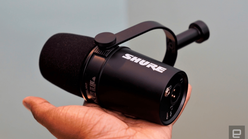 Giá của Micro Shure ở thời điểm hiện tại 