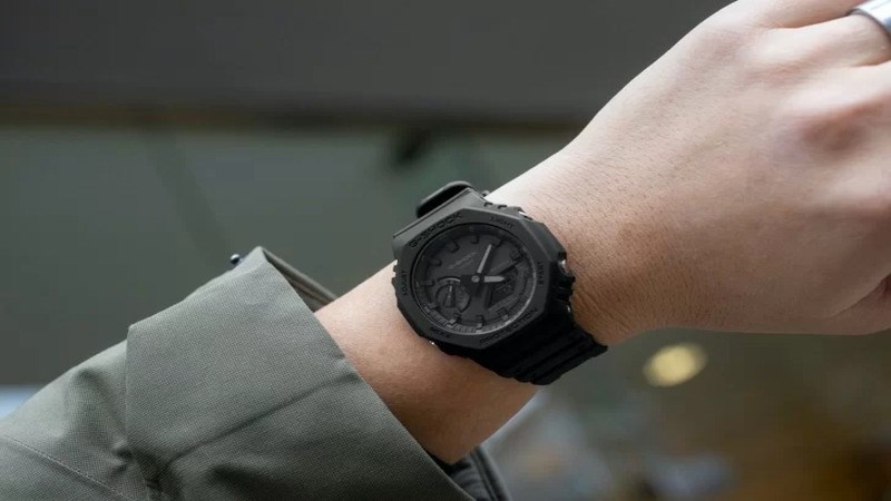 Đồng hồ G-Shock 45.4 mm Nam GA-2100-1A1DR là chiếc đồng hồ đầy sự nam tính Đồng hồ G-Shock 45.4 mm Nam GA-2100-1A1DR là chiếc đồng hồ đầy sự nam tính