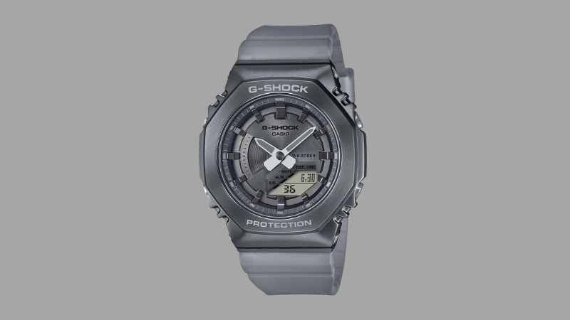 Là chiếc đồng hồ hiện đại thuộc dòng đồng hồ G-Shock Là chiếc đồng hồ hiện đại thuộc dòng đồng hồ G-Shock