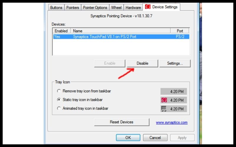 Chọn Disable để tắt chuột cảm ứng Chọn Disable để tắt chuột cảm ứng