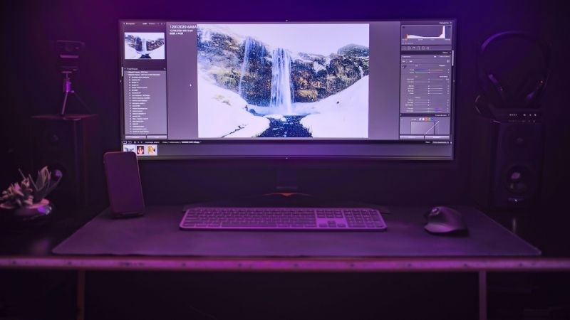 PC cần phải có bàn phím và chuột riêng PC cần phải có bàn phím và chuột riêng