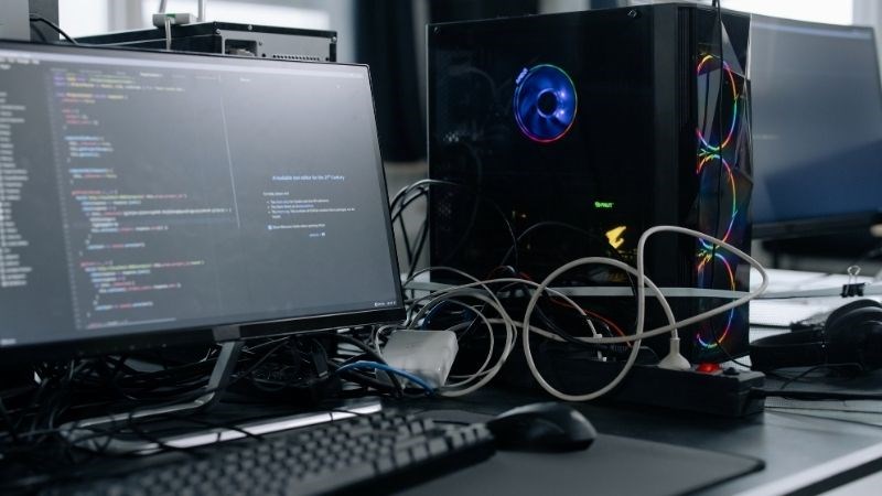 PC không có năng lượng dự trữ ở pin như laptop PC không có năng lượng dự trữ ở pin như laptop