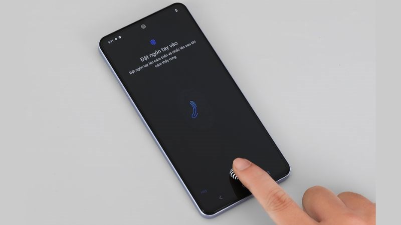 Các tính năng bảo mật hiện đại được tích hợp giúp bảo vệ dữ liệu an toàn