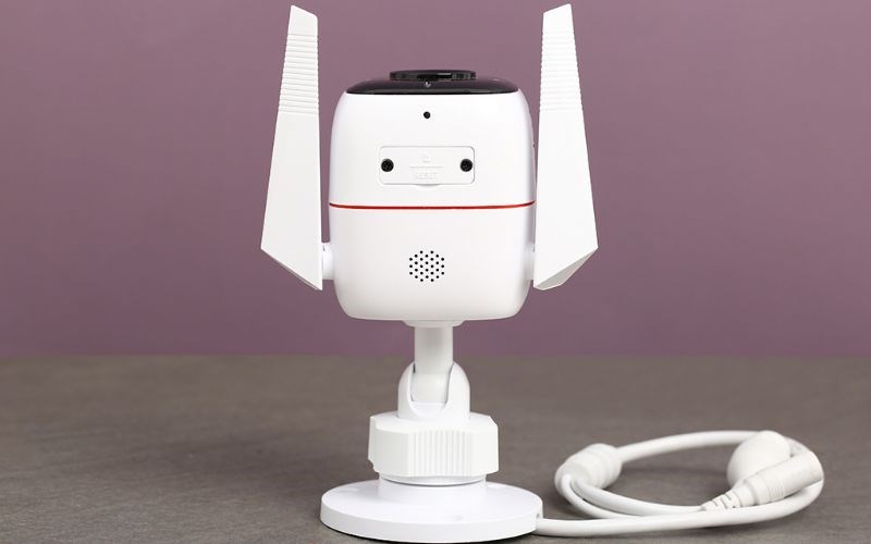 Camera TP - Link nổi bật với góc quay rộng xoay 360 độ, góc lên xuống 114 độ Camera TP - Link nổi bật với góc quay rộng xoay 360 độ, góc lên xuống 114 độ