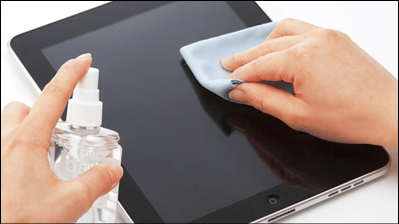 Vệ sinh màn hinh iPad thường xuyên Vệ sinh màn hinh iPad thường xuyên