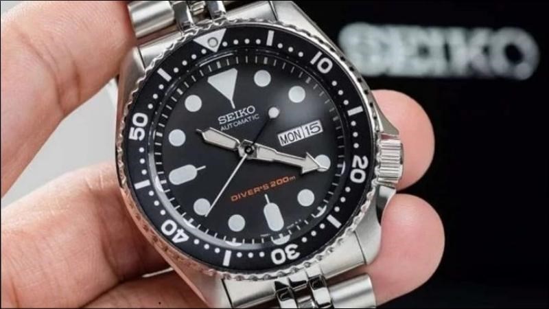 Đồng hồ Seiko được thiết kế với phong cách cổ điển Đồng hồ Seiko được thiết kế với phong cách cổ điển