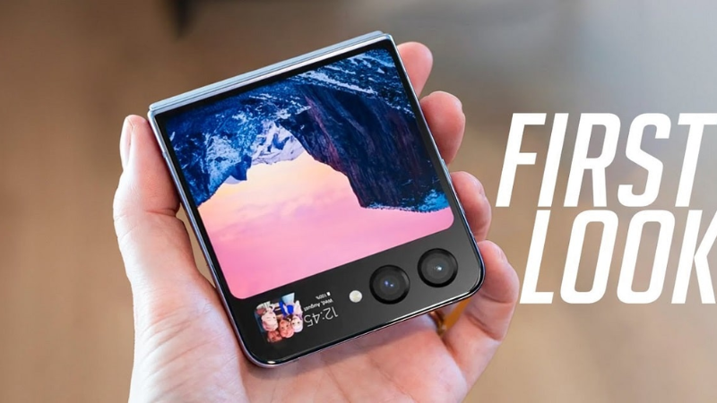 Giá bán của Galaxy Z Flip5 khá cao so với những mẫu điện thoại cùng phân khúc Giá bán của Galaxy Z Flip5 khá cao so với những mẫu điện thoại cùng phân khúc dù mang nhiều ưu điểm