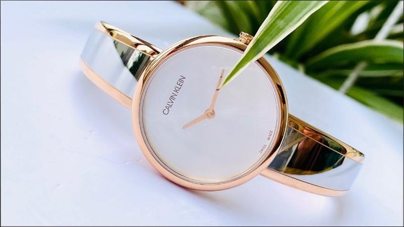 Sử dụng bộ máy ETA nên đồng hồ Calvin Klein được đánh giá rất cao