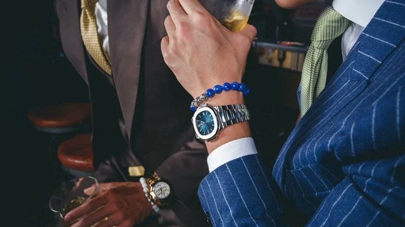 Bạn có thể đeo thêm một vài chiếc nhẫn Bạn có thể đeo thêm một vài chiếc nhẫn