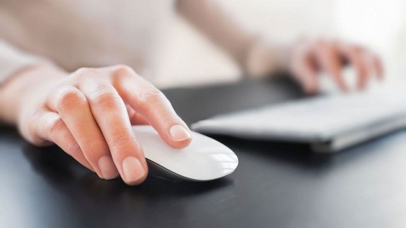 z Chuột rời bị các lỗi kết nối cũng có thể là nguyên nhân dẫn đến tình trạng mất cont rỏ chuột trên màn hình máy tính