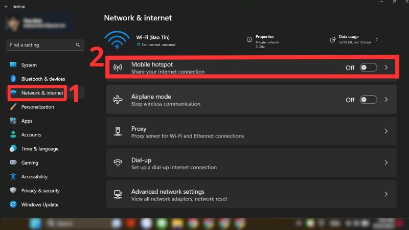 Network & Internet > Gạt nút Mobile hotspot thành On Network & Internet > Gạt nút Mobile hotspot thành On