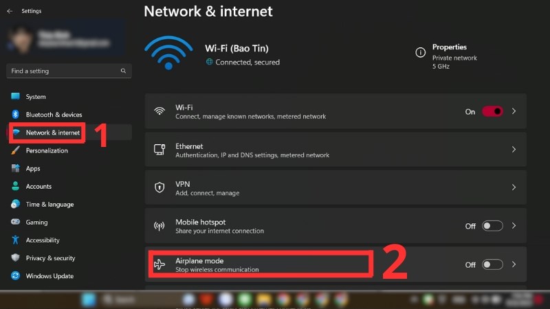 Chọn Network & Internet > Tại mục Airplane mode nhấn vào nút Off Chọn Network & Internet > Tại mục Airplane mode nhấn vào nút Off