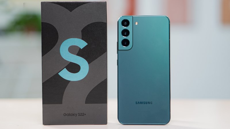Samsung Galaxy S22 Plus thiết kế thời thượng với chất liệu bền bỉ Samsung Galaxy S22 Plus thiết kế thời thượng với chất liệu bền bỉ