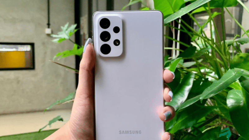 Cụm camera trên Samsung A73 phù hợp với những bạn thích chụp hình chuyên nghiệp Cụm camera trên Samsung A73 phù hợp với những bạn thích chụp hình chuyên nghiệp