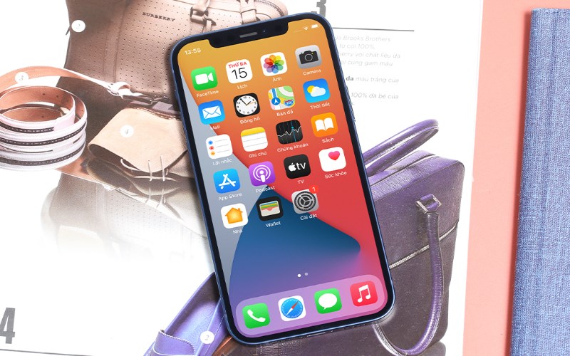 iPhone 12 Pro tối đa hóa diện tích màn hình