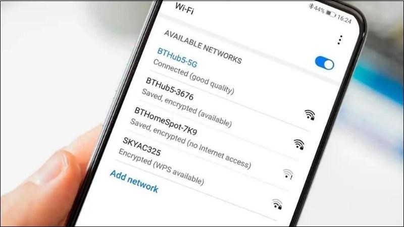 Đăng nhập vào nguồn Wifi có sẵn tại đó để có thể thực hiện các bước tiếp theo