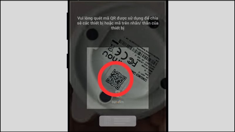 a Tại app Imou Life, bạn nhấn vào Thêm thiết bị sau đó quét mã