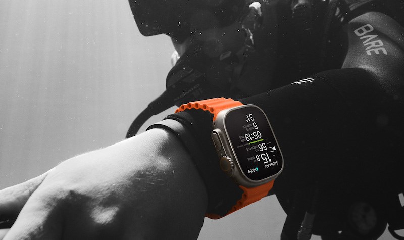 Apple Watch Ultra 2 trang bị thêm loa kép hỗ trợ cuộc gọi rõ hơn Apple Watch Ultra 2 trang bị thêm loa kép hỗ trợ cuộc gọi rõ hơn