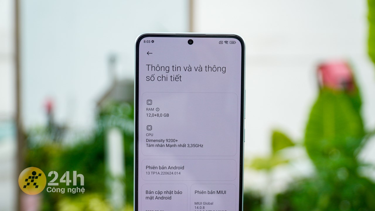 Điểm nối bật nhất trên chiếc điện thoại này là được trang bị Dimensity 9200+. Điểm nối bật nhất trên chiếc điện thoại này là được trang bị Dimensity 9200+.