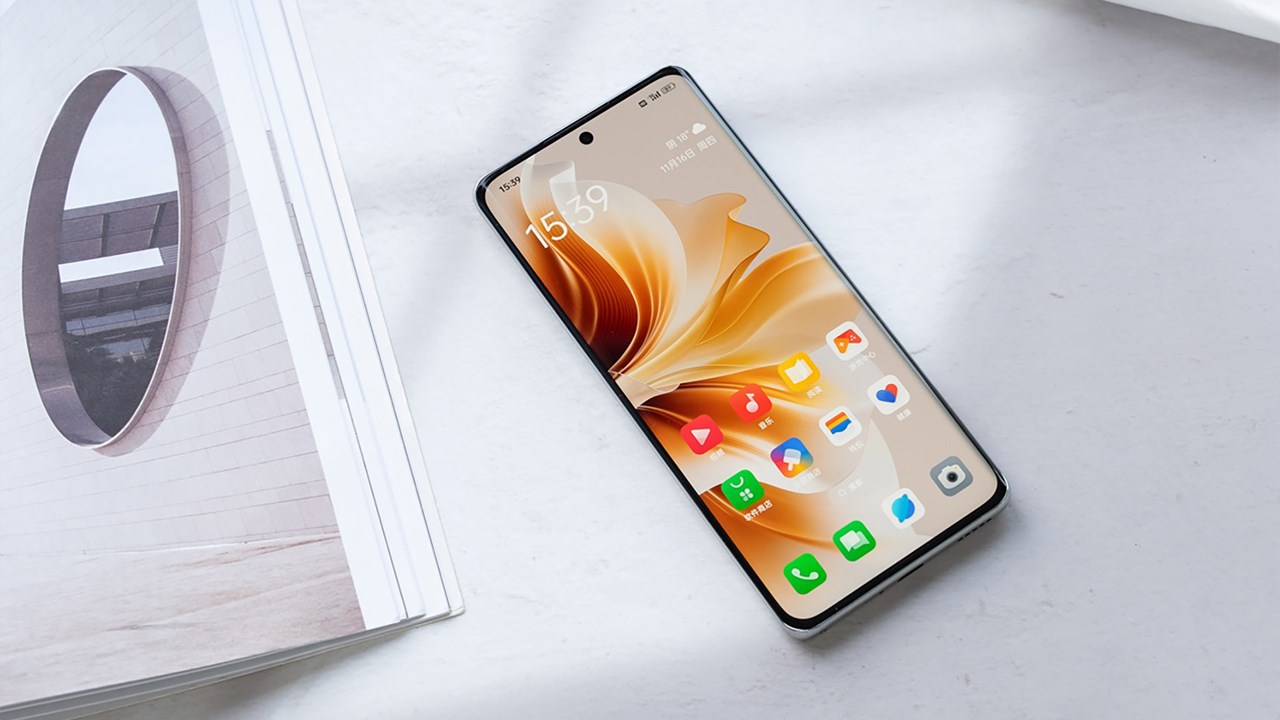 OPPO Reno11 được trang bị RAM 8 GB và bộ nhớ trong 256 GB