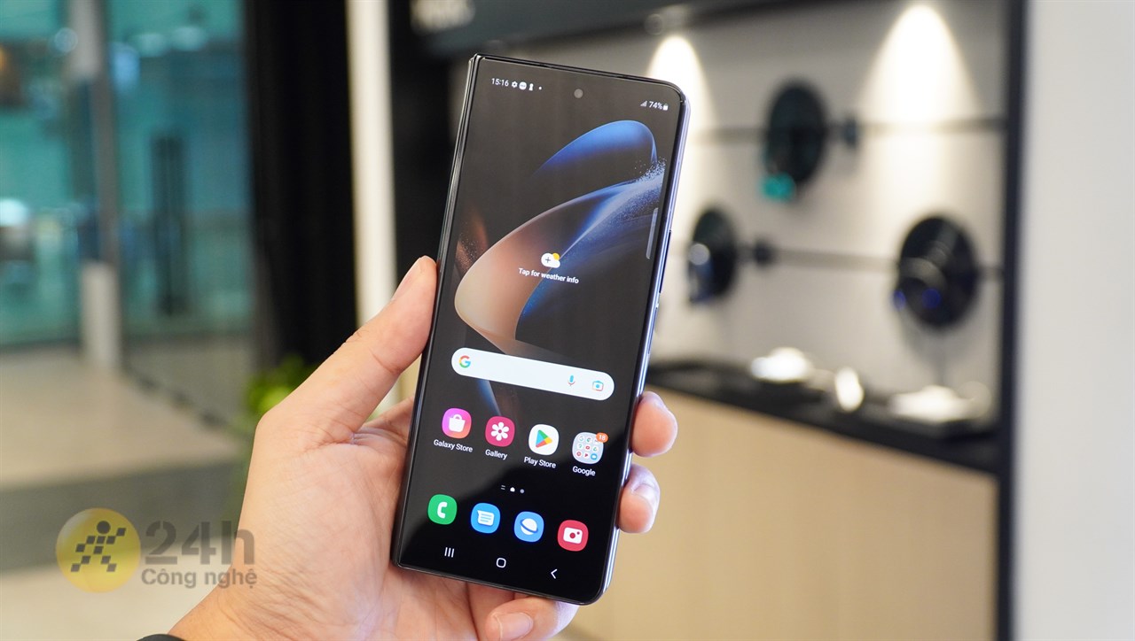 Bạn có nên mua Galaxy Z Fold4 ở thời điểm hiện tại? Bạn có nên mua Galaxy Z Fold4 ở thời điểm hiện tại?