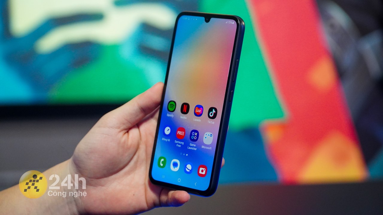 Galaxy A15 và Galaxy A15 5G cũng có độ sáng màn hình cao hơn Galaxy A15 và Galaxy A15 5G cũng có độ sáng màn hình cao hơn
