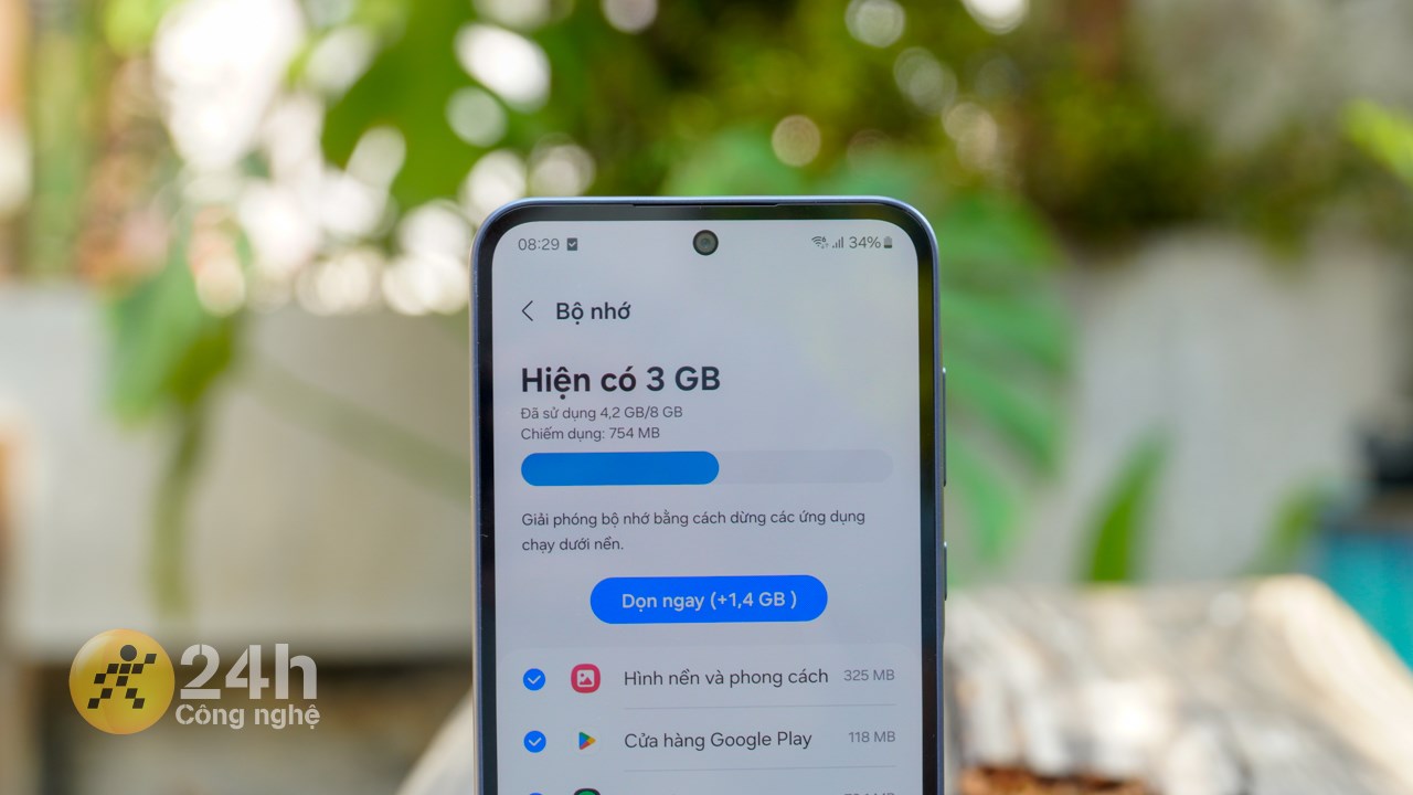 Cấu hình mạnh mẽ của Samsung Galaxy A35 5G đáp ứng được mọi nhu câu cầu của người dùng Cấu hình mạnh mẽ của Samsung Galaxy A35 5G đáp ứng được mọi nhu câu cầu của người dùng