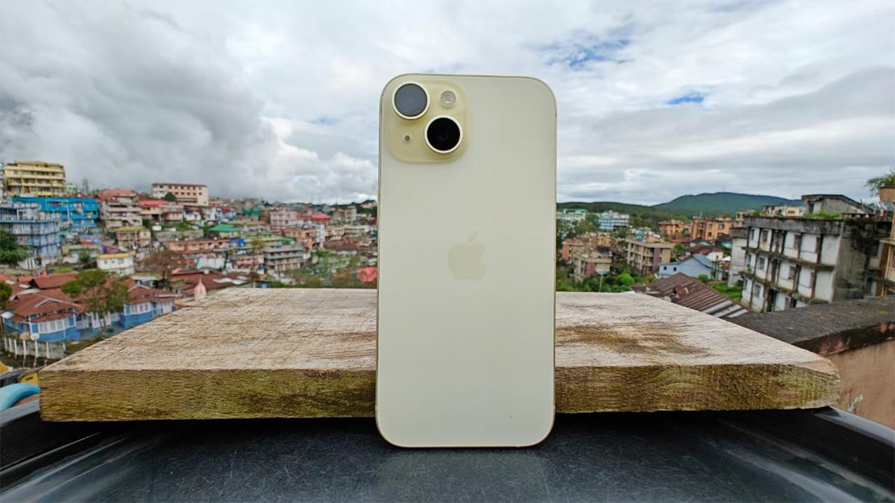 iPhone 15 128GB