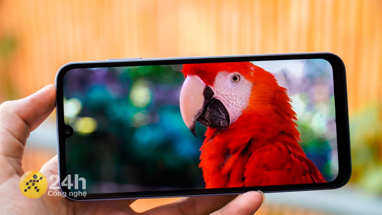 Màn hình của Galaxy A25 5G có kích thước vừa phải lẫn chất lượng hiển thị tốt. Màn hình của Galaxy A25 5G có kích thước vừa phải lẫn chất lượng hiển thị tốt.