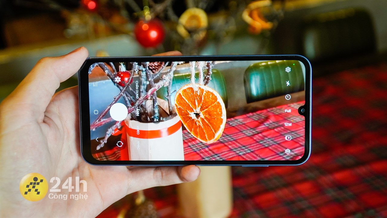 Camera của Galaxy A25 5G có thể đáp ứng tốt nhu cầu chụp ảnh của người dùng. Camera của Galaxy A25 5G có thể đáp ứng tốt nhu cầu chụp ảnh của người dùng.