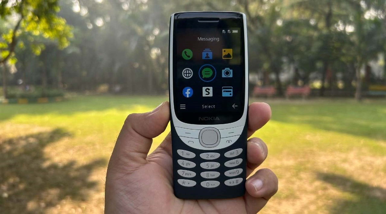 Nokia 8210 4G: Điện thoại Nokia cơ bản, nhưng tiện lợi bất ngờ!