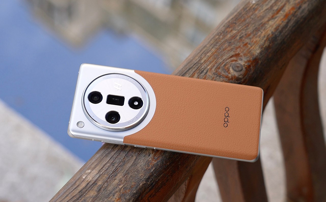 OPPO Find X7 còn được trang bị bộ cấu hình xịn sò. Nguồn: Weibo. OPPO Find X7 còn được trang bị bộ cấu hình xịn sò. Nguồn: Weibo.