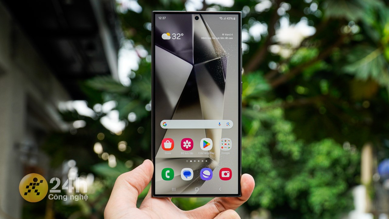 Màn hình Galaxy S24 Ultra được làm dạng phẳng. Màn hình Galaxy S24 Ultra được làm dạng phẳng.
