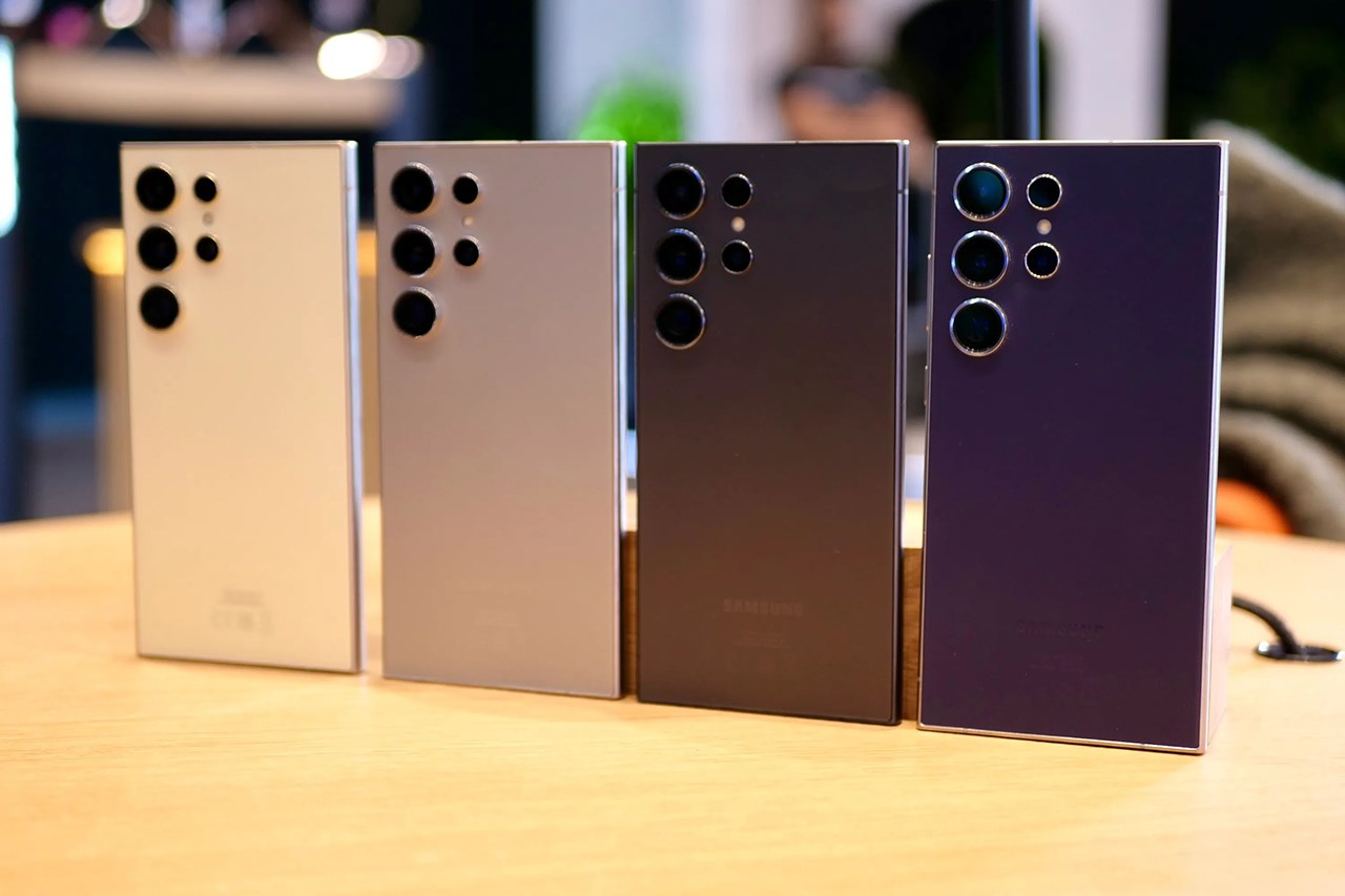 Galaxy S24 Ultra có 4 màu sắc sang trọng để bạn lựa chọn. Nguồn: Digital Trends. Galaxy S24 Ultra có 4 màu sắc sang trọng để bạn lựa chọn. Nguồn: Digital Trends.