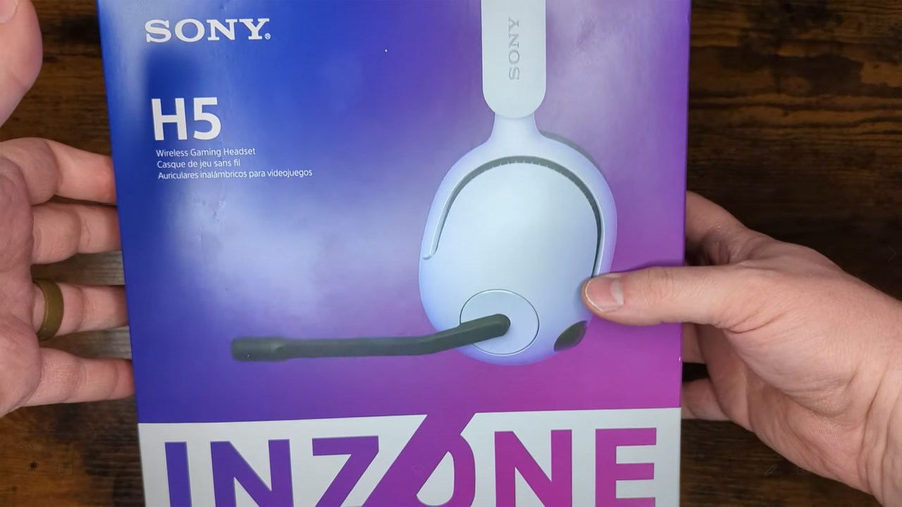 Hộp đựng của Sony INZONE H5. Nguồn: Archades Games