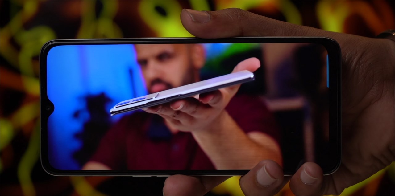 OPPO A59 5G được trang bị màn hình giọt nước và có chất lượng hiển thị tốt. Nguồn: Indori Explorer.