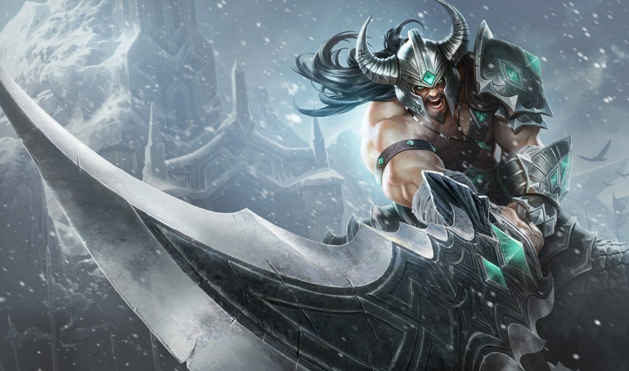 TRYNDAMERE được tăng sức mạnh ở chiêu Chém Xoáy TRYNDAMERE được tăng sức mạnh ở chiêu Chém Xoáy