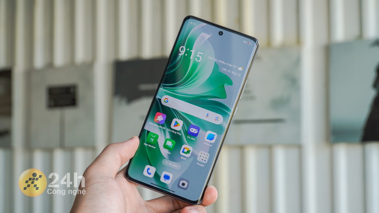 Thiết kế cao cấp, màu sắc độc đáo thu hút mọi ánh nhìn Thiết kế cao cấp, màu sắc độc đáo thu hút mọi ánh nhìn