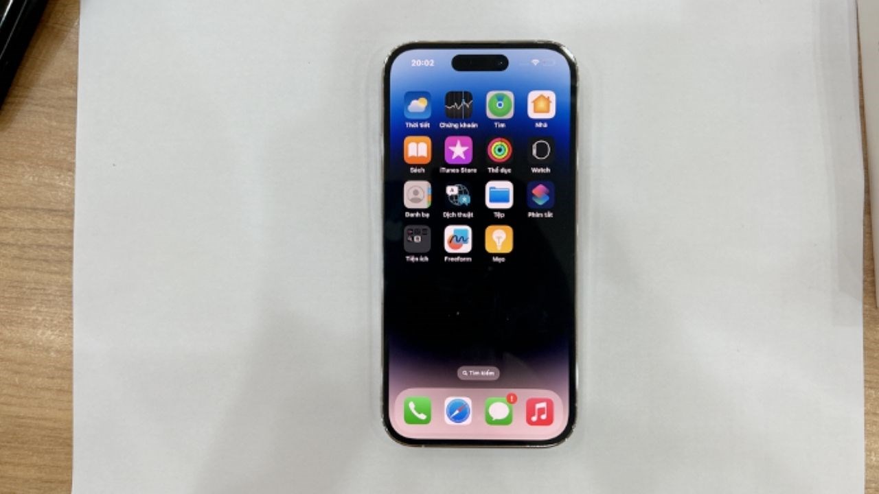 iPhone 14 Pro đã qua sử dụng hiện đang được bán tại Thế Giới Di Động. iPhone 14 Pro đã qua sử dụng hiện đang được bán tại Thế Giới Di Động.