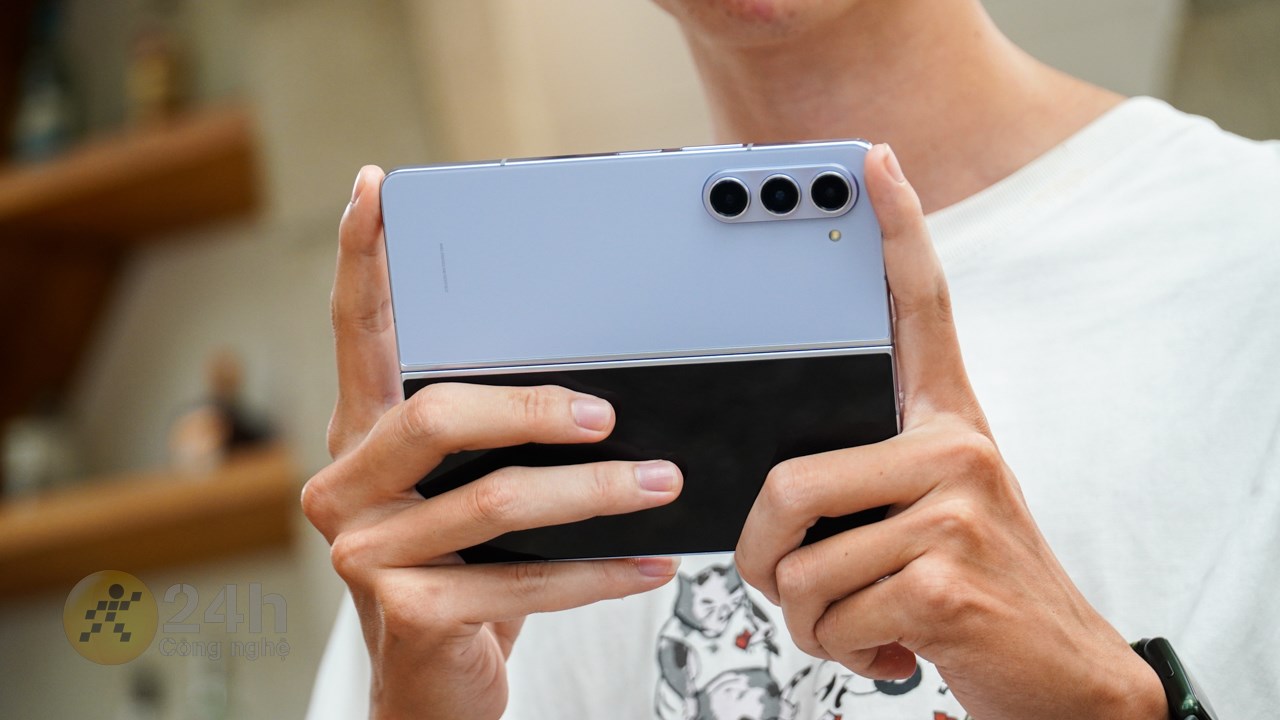 Săn hàng xả kho: Galaxy Z Fold5 | Z Flip5 chưa bao giờ rẻ đến thế