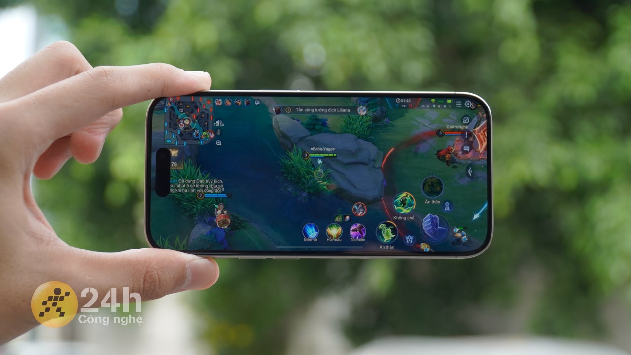 Apple A17 Pro mang đến cho iPhone 15 Pro một hiệu năng cực kỳ vượt trội. Apple A17 Pro mang đến cho iPhone 15 Pro một hiệu năng cực kỳ vượt trội.