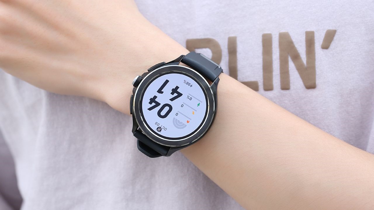Loạt smartwatch mới ra mắt giá rẻ mà cấu hình tốt, BeFit chiếm sóng Loạt smartwatch mới ra mắt giá rẻ mà cấu hình tốt, BeFit chiếm sóng