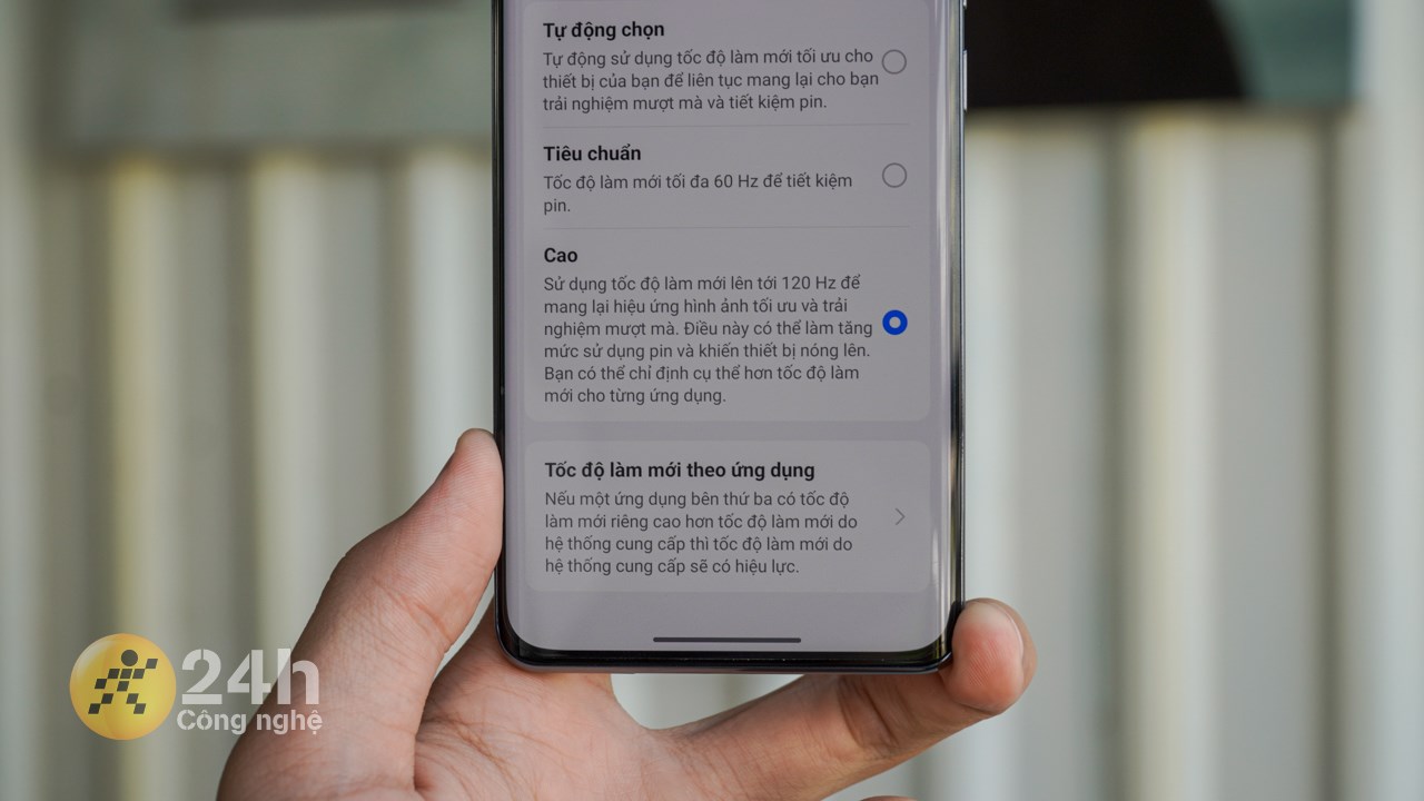 Màn hình của OPPO Reno11 Pro 5G hỗ trợ tần số quét 120 Hz. Màn hình của OPPO Reno11 Pro 5G hỗ trợ tần số quét 120 Hz.