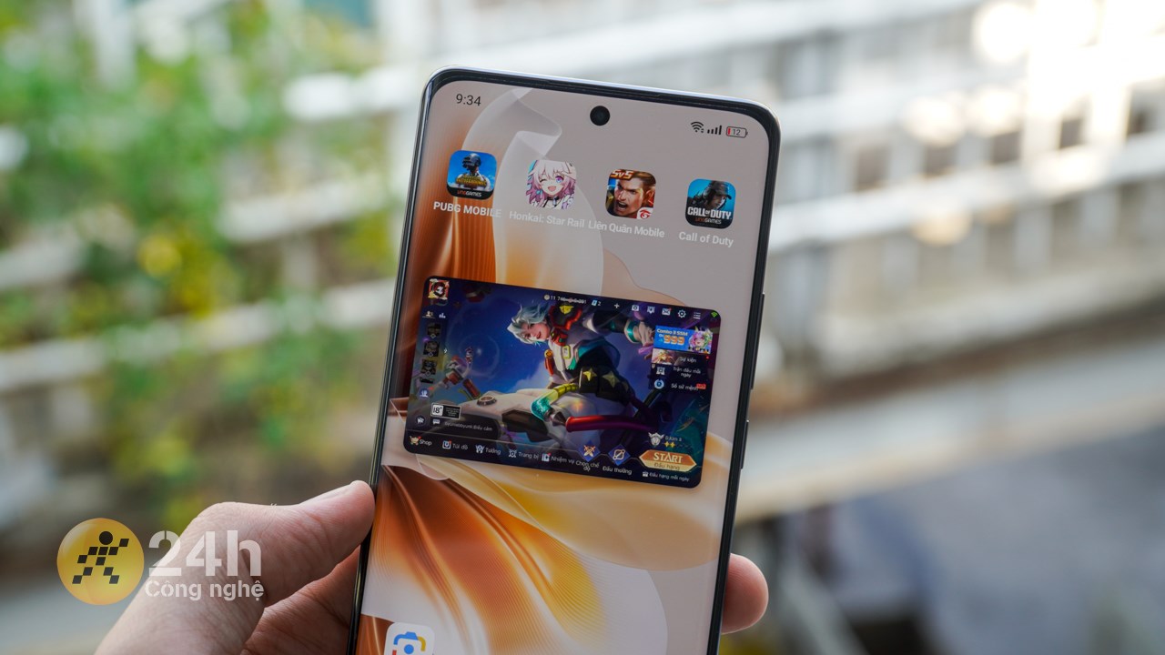 Đây là giao diện cửa sổ nổi của tựa game Liên Quân Mobile khi mình ở màn hình chính. Đây là giao diện cửa sổ nổi của tựa game Liên Quân Mobile khi mình ở màn hình chính.
