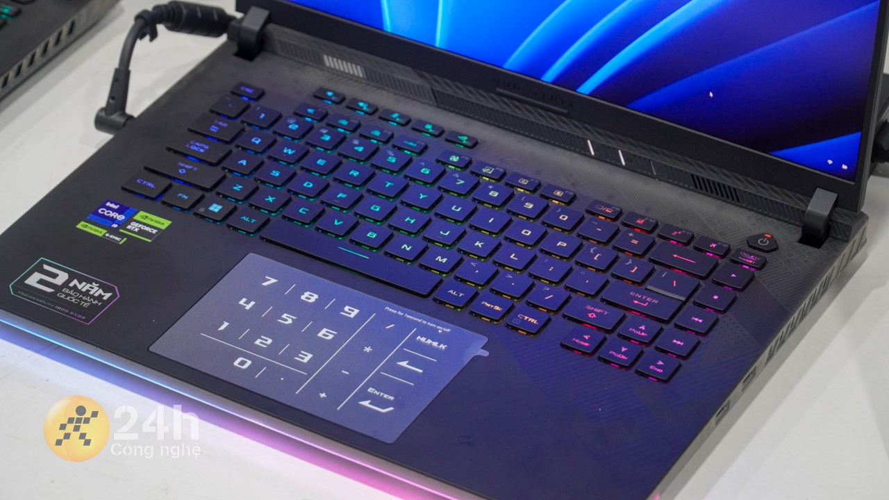 Hệ thống bàn phím của ASUS Strix Scar 16 2024. Hệ thống bàn phím của ASUS Strix Scar 16 2024.