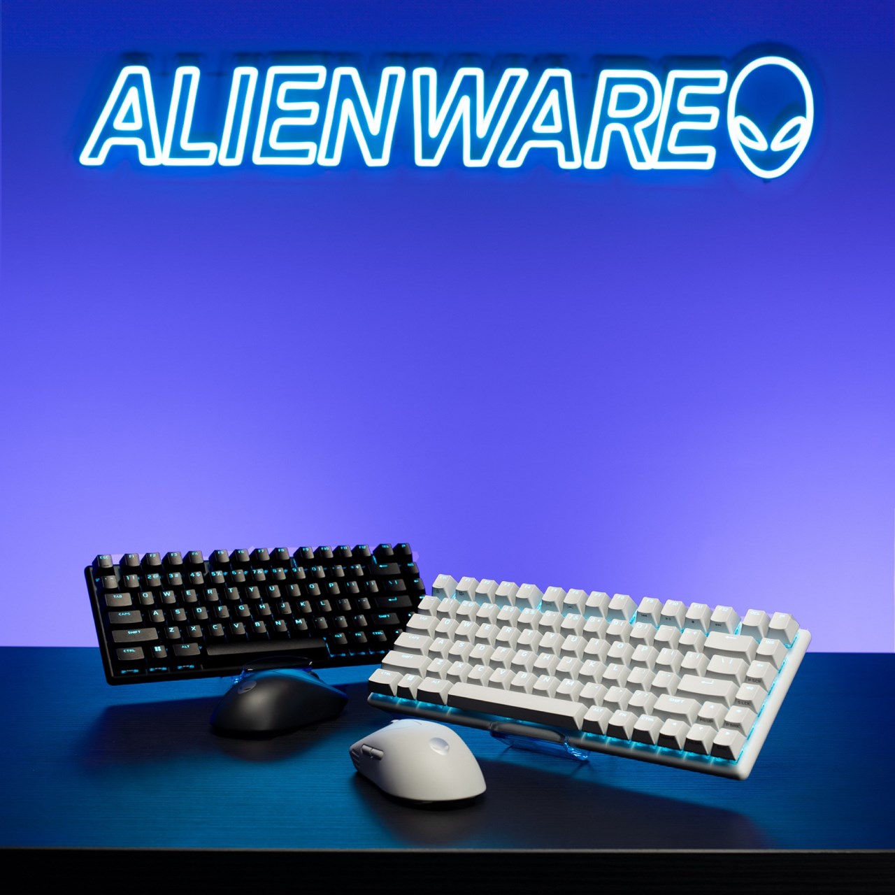 Alienware ra mắt chuột và bàn phím không dây trong thi đấu chuyên nghiệp