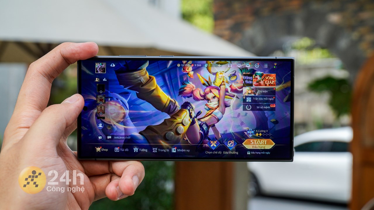 Sức mạnh của vi xử lý Snapdragon 8 Gen 3 trên Galaxy S24 Ultra mang lại cho mình trải nghiệm chiến game tuyệt vời.