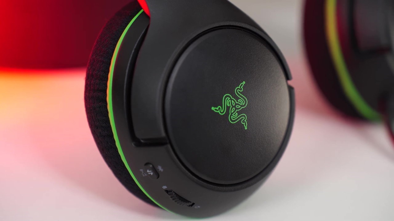 Trên tay Razer Kaira Hyperspeed