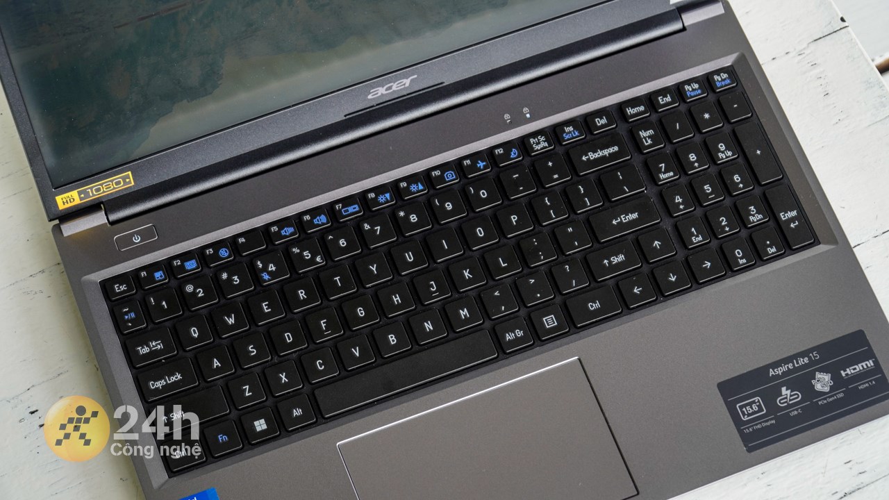 Acer Aspire Lite 15 sở hữu layout 98% và cho trải nghiệm gõ tốt. Acer Aspire Lite 15 sở hữu layout 98% và cho trải nghiệm gõ tốt.